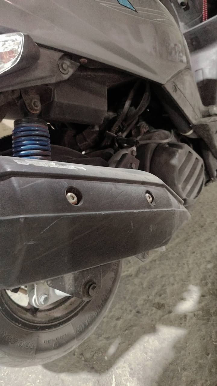 سلام عليكم ورحمة الله وبركاتة دراجه للبيع كفالله عامه جيب فيتر وفحص صاله سبع تيام من نزلته بكاني رشاد حي انصر دراجه جيتي ار دراجه تخبل سعر خاص ***********
