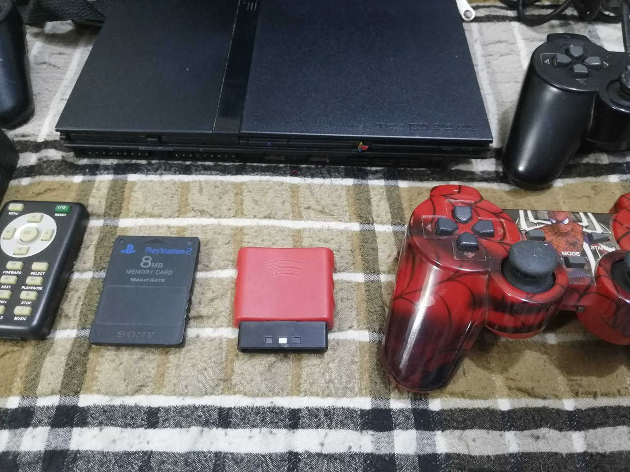 جهاز بلي ستيشن كامل للبيع السعر ٣٠ الف


**إذا كنت صاحب هذا الإعلان وتريد حذفه لأي سبب، رجاءا أرسل رسالة إلى الدعم الفني**