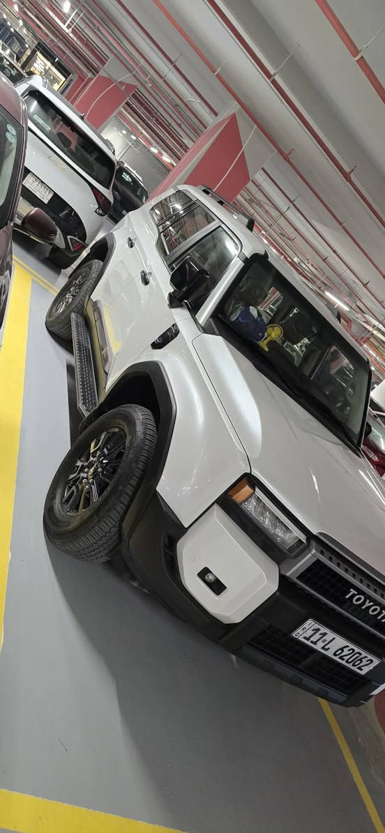 السلام عليكم
برادو R1 مكفولة كفالة عامة 
2024
ماشية ٣٧ الف
ثلاجة تحكم ستيرن حساسات بريك اوتو ماتك

مواصافات حلوة 

***********

السعر 45 الف مع الرقم

الكاظمية الكورنيش
