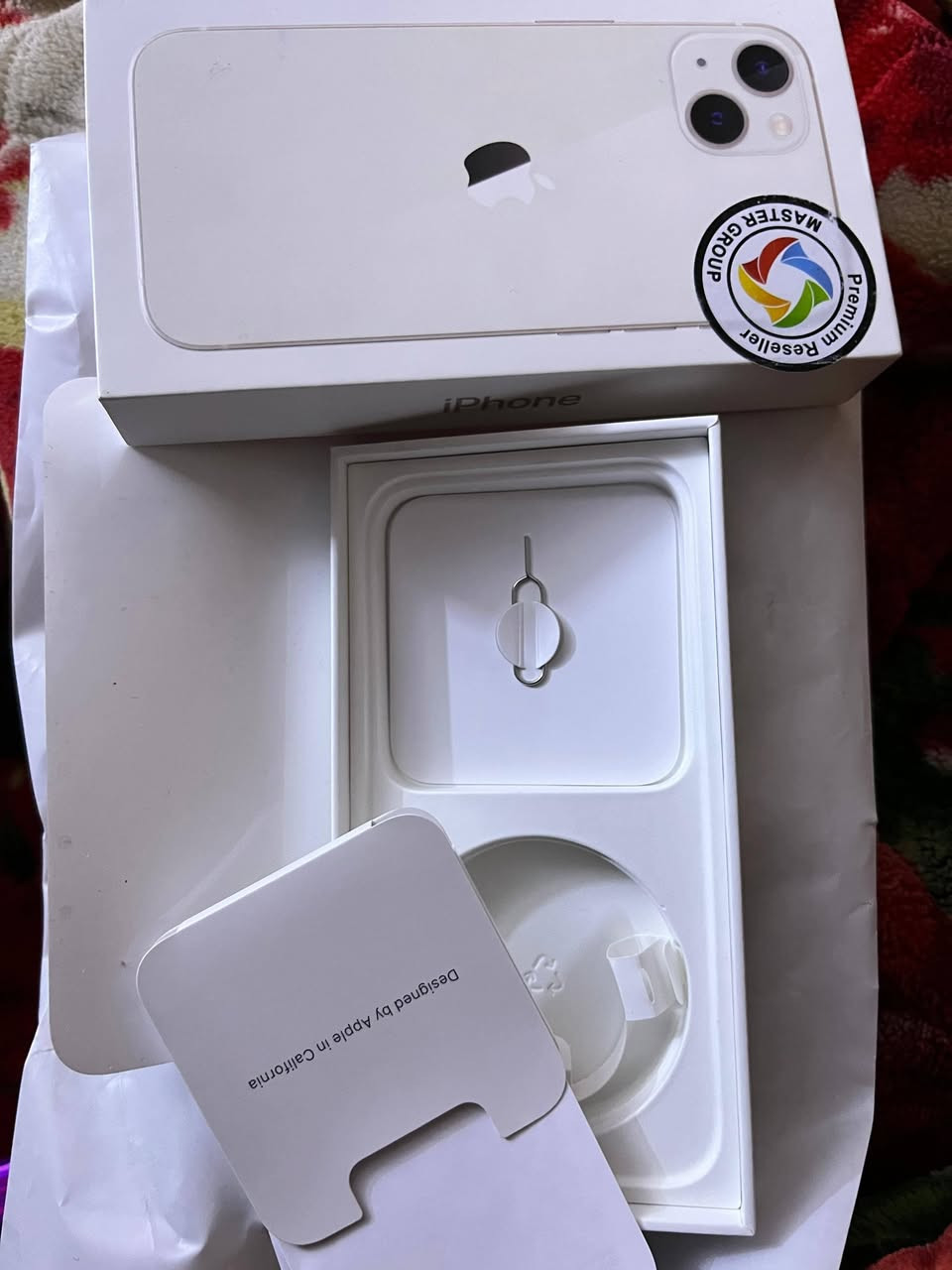 السلام عليكم ايفون 13 عادي للبيع جهاز جديد بعده بظمآن اشتريت قبل فترة من جمعية اقساط بطارية 100 ذاكرة 128 بلادي مكفول من زلغ جهاز استعمال بيت تواصل ***********
