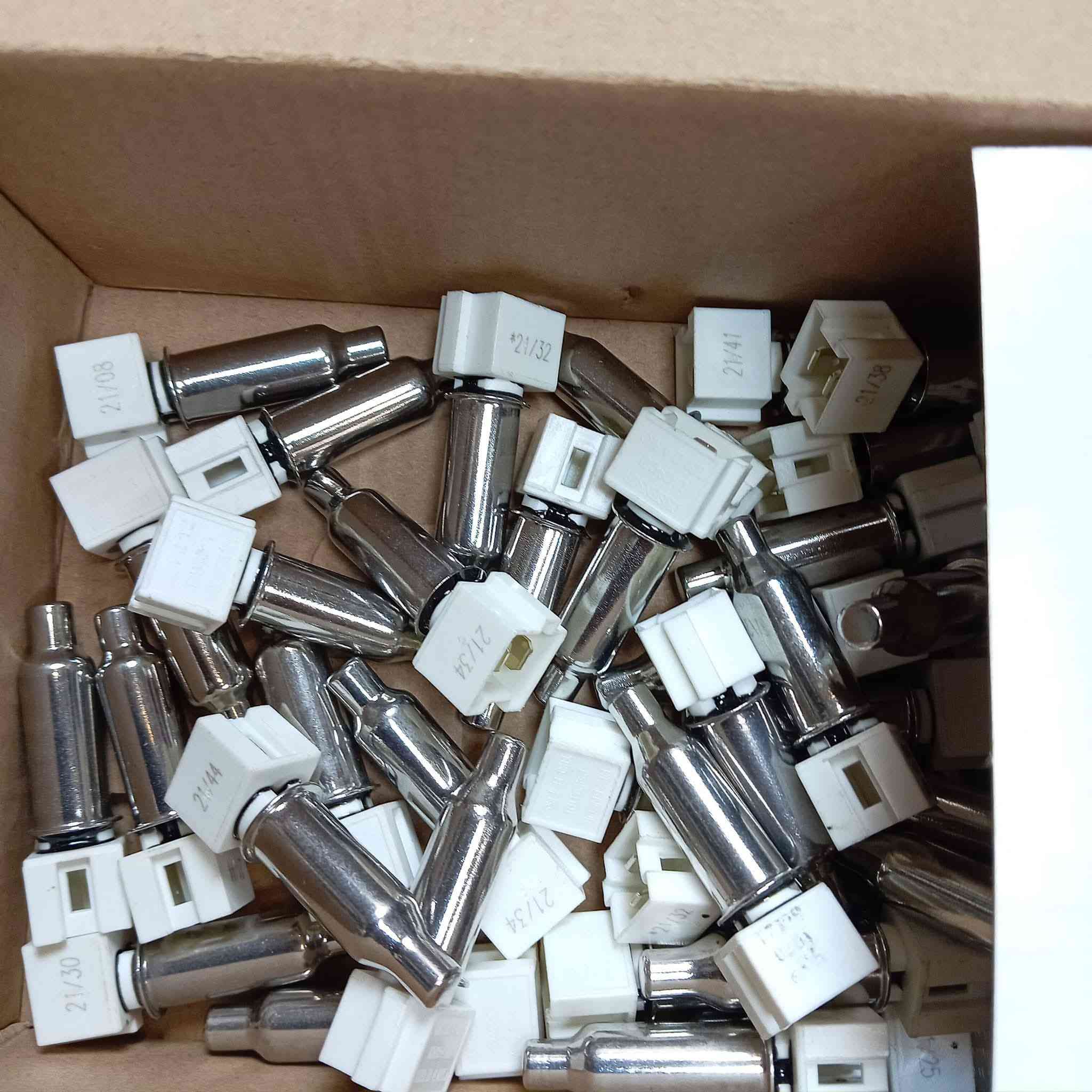 سنتر الشمال
 لتجارة واستيراد قطع غيار الغسالات الفول اوتوماتيك الاصلي ولتجاري
 متوفر توصيل لكل العراق
*********** واتساب
