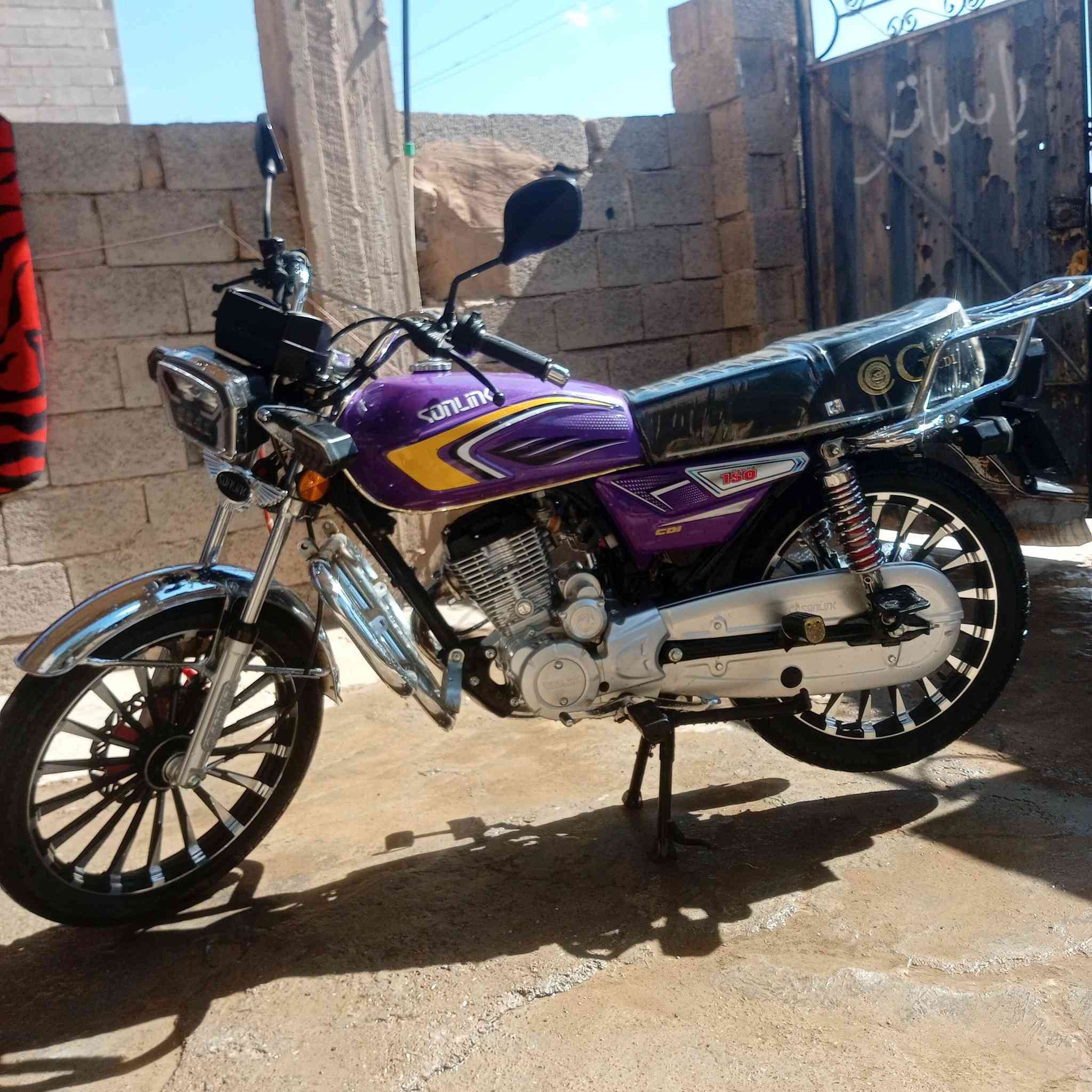 سيفان ايراني 5كير موديل 2025 اوراق كامله نظافه فول السعر 900


**إذا كنت صاحب هذا الإعلان وتريد حذفه لأي سبب، رجاءا أرسل رسالة إلى الدعم الفني**