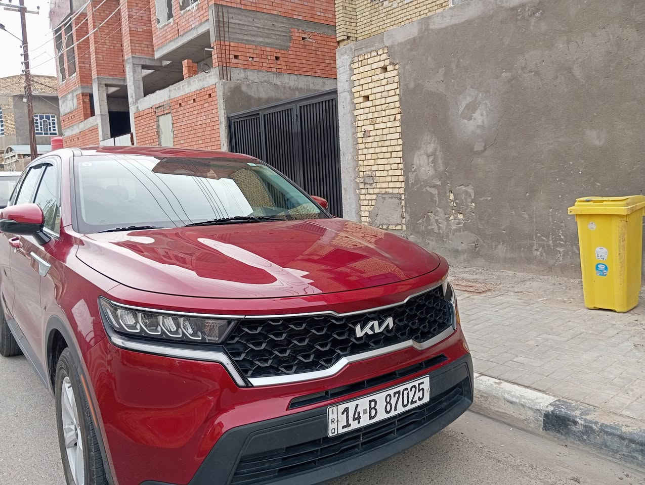 كيا سورنتو موديل 2023
وارد امريكي ماشيه 69 
كفاله عامه ماعدا المؤشر عليه بالصورة رقم بصره باسمنا 7 راكب 
***********
مكان السياره ياسين خريبط 
السعر 225$
