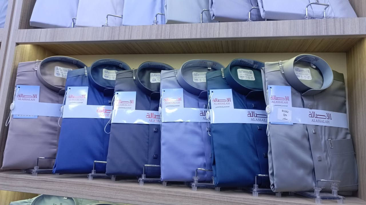 السلام عليكم ورحمة الله وبركاته ما زلنا معاكم بعروضنا الاجمل والاجمل احبتي الكرام
مع اقتراب  عيد رمضان المبارك اعاده الله علينا وعليكم باصحه والسلامه تم بحمد الله لدئ مجمع الملك للالبسة العائليه توفير مجموعه من الزي العربي  يوجد جميع القياسات والاشكال والالوان يتوفر اكثر من 30شكل ولون مختلف مع مجمع الملك للالبسة العائليه لا تشيل هم زيك العربي رابط البيج المكان جسر القطاع الزراعي مقابيل اسواق ابو بلاال
متواجدون من الساعه 8صباحا الى الساعه 11 مساء  https://www.facebook.com/profile.php?id=100085547222393&mibextid=ZbWKwL


**إذا كنت صاحب هذا الإعلان وتريد حذفه لأي سبب، رجاءا أرسل رسالة إلى الدعم الفني**