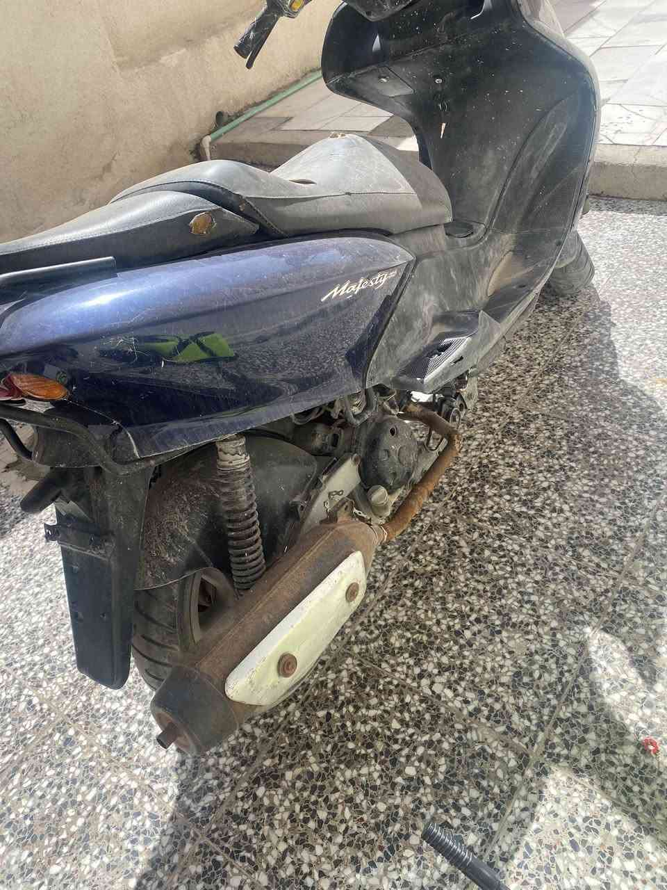 دراجه ماجسته 2008
عوزه كصبه تاير امامي
وباتري لان متروكه 
صالنصه 
الدراجه تصفه ب 100 الف تصليحه 
السعر 200 الف وبيها مجال 
مكانه كربلاء طويريج 
***********
