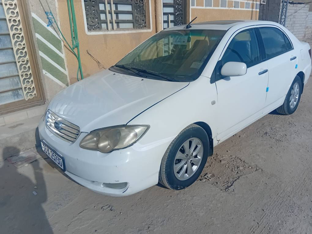 سلام عليكم سياره بيوايدي 2012محرك وكير حاويه صار يومين شادن رقم بابل نكليزي بسمي حلوه سياره بيه مكانات صبغ سعر 58 مكان كربلاء سياره خير من الله *********** كربلاء, العراق
