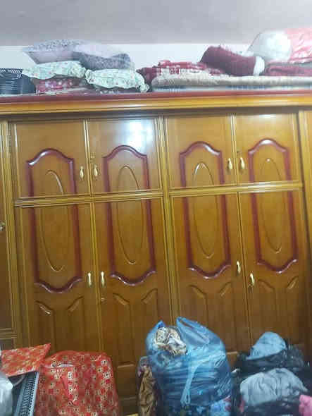 غرفه اخشاب للبيع استخدام قليل سعر ٥٠٠ بيها مجال مكان بعقوبه للاتصال ***********
