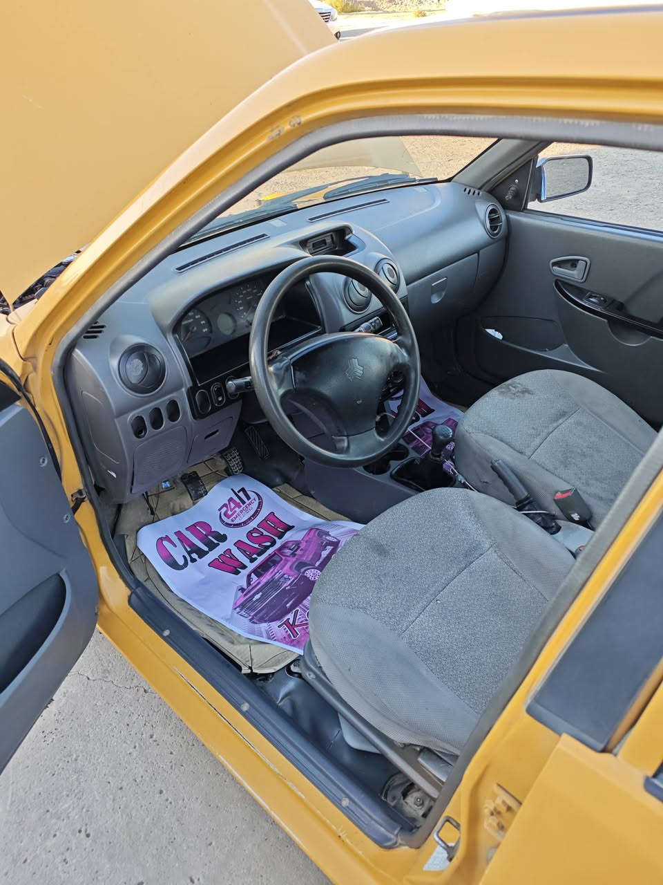 السلام عليكم  سايبا للبيع موديل 2015 سياره نضيفه خير من الله  محرك نضيف...امبدل جاملغ  اليسره ..السعر 33 بيه مجال  متواجد العصر حي الخضراء + التاجي  ....***********
