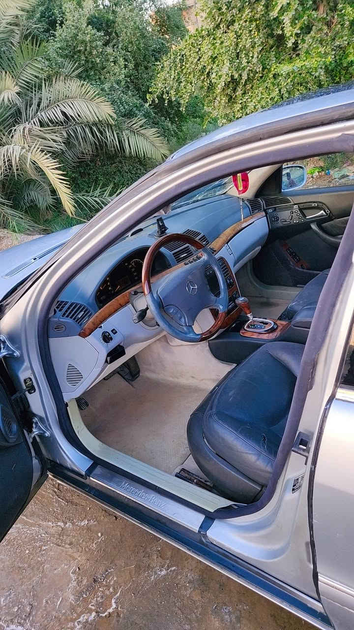 م عليكم
ادوات ادوات ادوات 
للبيع فقط
السعر 50 وبيهه مجال
مارسيدس غواصة 
مواصفات فوووووول
السياره جديده ونظيفه 
حدادية نص عمر
السيارة كفاله من الكص والعشائر والانتربول 
 

***********
