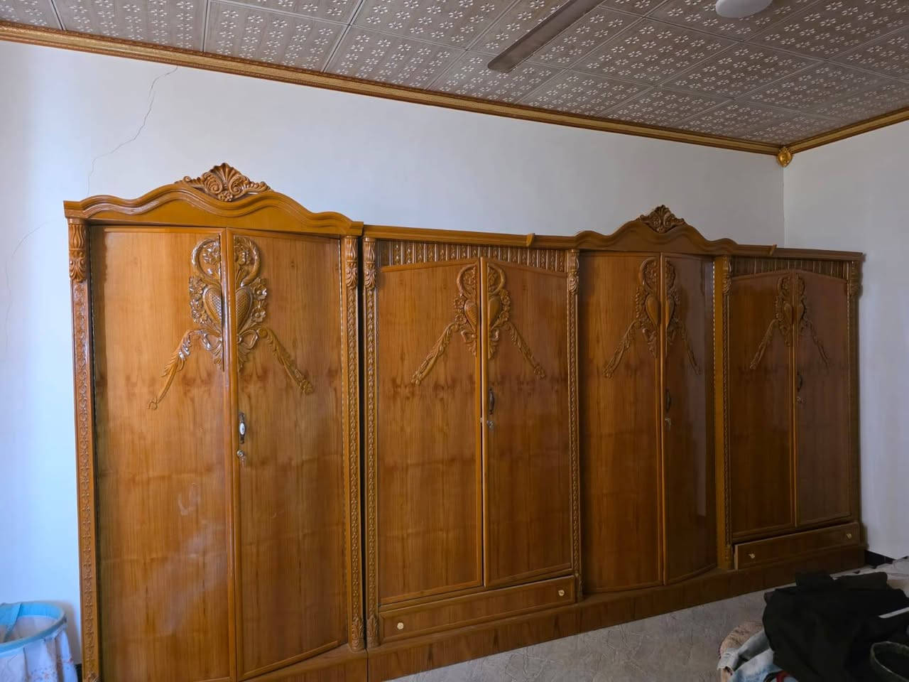السلام عليكم ورحم الله غرفة اخشاب عراقي صاج اصلي سعر الشراء 
سعر البيع 850 الف قفل ويشهد ربي   مشتريها بمليون و600
متوازي قسم بالله مو سعرها تتفضلون وتفحصوها وتشوفوها
رقم الهاتف *********** بيه واتس اب
