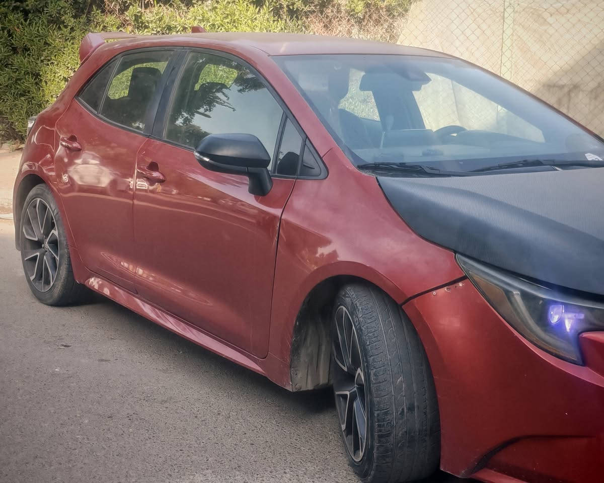 الحلوه للبيع 133 وبيه مجال بسيط 
كورلا هاج باك 2019 
حادثه موضح بصور بدون دواخل ورقم شاصي موجود بالمنشور 
ماشية  72 الف ميل
محرك  2000 كير 10 نمر طياره 
مواصفاته : 
شاشة دجتل 
تحكمات استيرن 
ابل كار بلي ـ اندرويد اوتو 
اوتو هولد
هاند بريك كهرباء 
وبيه اضافة دمام خلفي وسستم صوت قوي كلش وصوته كلش راقي 
........
العنوان / بغداد 
الرقم للتواصل ***********
