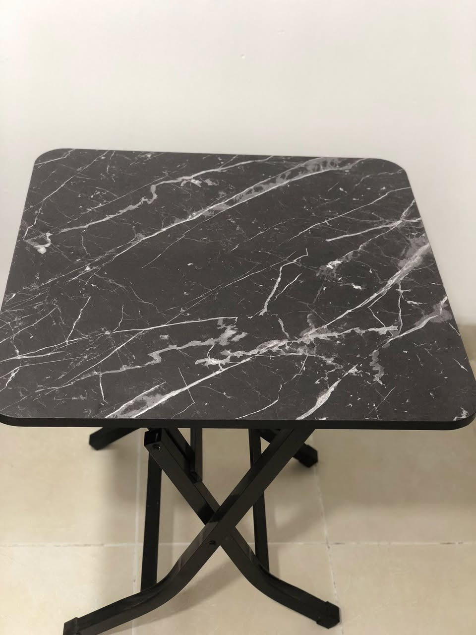 ميز قياس ٧٠ب ٧٠ 
كرسي عدد ٣ نوع ممتاز 
جدد بسعر ٥٠ الف 
تواجد اربيل


**إذا كنت صاحب هذا الإعلان وتريد حذفه لأي سبب، رجاءا أرسل رسالة إلى الدعم الفني**