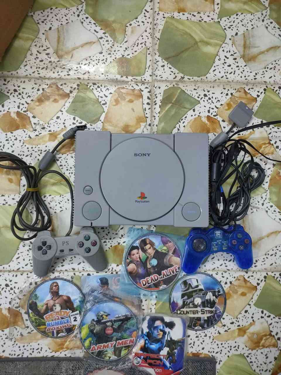 جهازين بلي1 يشغلن اقراص كوبي واصلي عدسة ممتازة مع كل جهاز 6 اقراص كوبي هدية سعر الجهاز الواحد ب40 الف يوجد توصيل لجميع المحافظات


**إذا كنت صاحب هذا الإعلان وتريد حذفه لأي سبب، رجاءا أرسل رسالة إلى الدعم الفني**