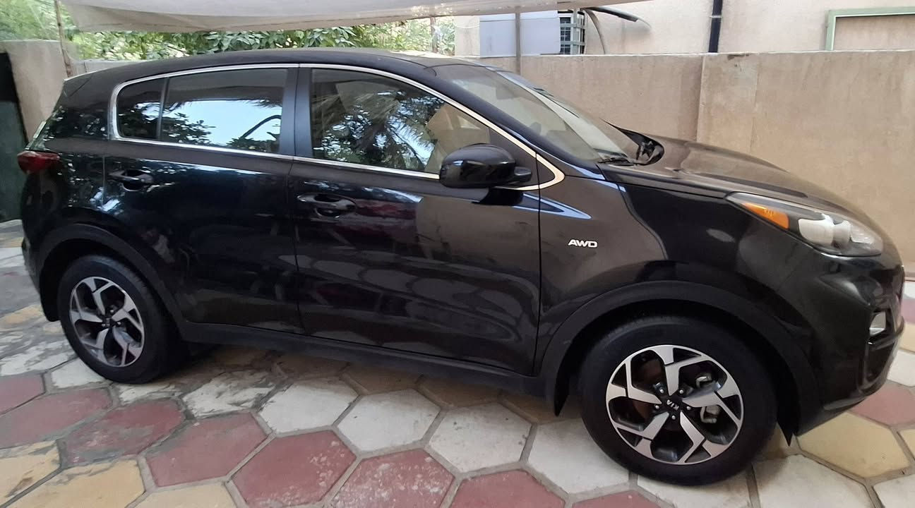 سلام عليكم..سبورتج موديل ٢٠رقم بغداد انكليزي باسمي ماشيه ٣٤الف بدون حادث كلين ..للمراوس بموديل احدث السعر ١٧٥


**إذا كنت صاحب هذا الإعلان وتريد حذفه لأي سبب، رجاءا أرسل رسالة إلى الدعم الفني**