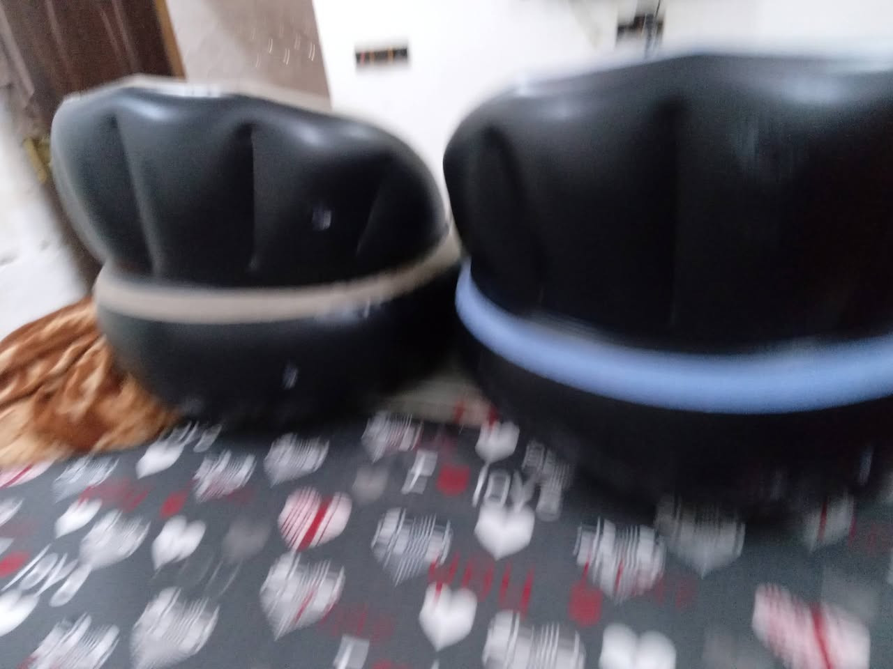 كرسين مال طفال البيع هاذه نفخ وبطنه قماش وسهن مناسب جدا مكاني الدوره


**إذا كنت صاحب هذا الإعلان وتريد حذفه لأي سبب، رجاءا أرسل رسالة إلى الدعم الفني**