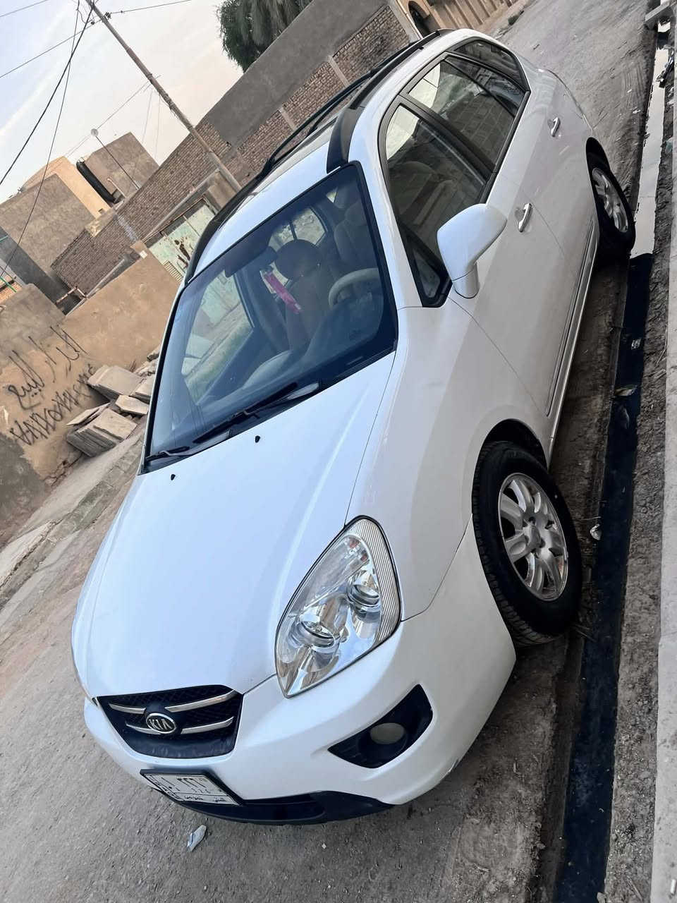 السلام عليكم 🤍
كيا كارنز خليجي موديل 2008  مكينه 2000 دوش رقم مثنى مميز باسمي ماشيه ١٠٠ الف حقيقي على ايدي من هيه زيرو بيها جاملغ صبغ مكينه كير حداديه كله جديد سياره بلاديه وماملعوب بيها السعر 108 بيها مجال 
مكاني السماوه
إلاتصال ***********
