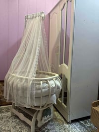 کەلار بەردەسور • أثاث أطفال