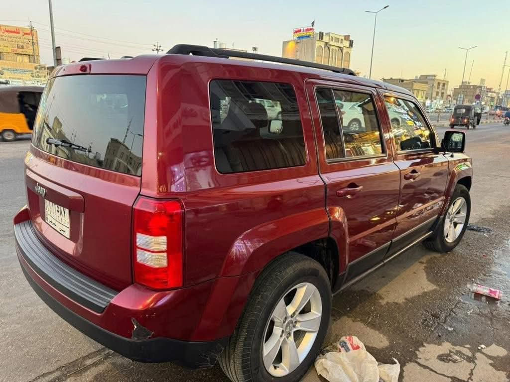 السلام عليكم جيب باتريوت رقم ميسان بسمي السيارة حادثها بنيد وجاملغ وشويه بالباب مبدل نفس اللون بدون صبغ مكان السياره ميسان سعر١١٠ ورقه السيارة كلش حلوه للتواصل اتصال *********** بي واتساب  موديل ٢٠١٧
