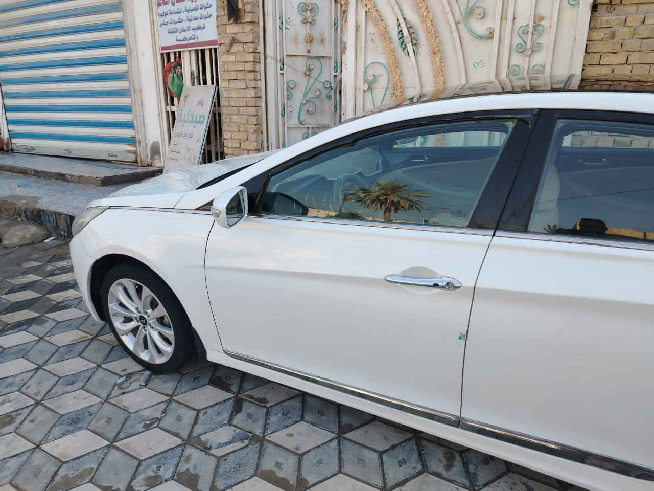 السلام عليكم
سوناتا 2011 للبيع وارد خليجي مكينه 2400 دوش مواصفات 1 على 1 و بانوراما  رقمها مشروع وطني بغداد
المكان واسط الكوت 

السعر خاص ***********
