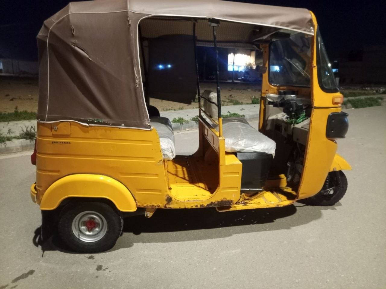 تكتك20 كفاله عامه رقم وسنويه نكليزي (واسط) مدور ثاني يوم تخم تاير جبلي أصلي قبل سبوع شاده تكتك كفاله عامه من كلشي لامعجون ولاتعمير تكتك عل وضع شركه شراي يدلل *********** مكاني كوت
