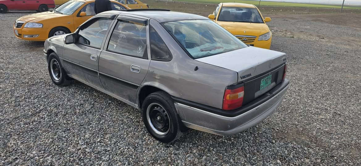 ژ-م***********
ئۆپڵ ڤیکترا مۆدیل ١٩٩٣ سەرژمێری مەکینە ١٨ گێڕو مەکینەی بەشەرت مەکینەی لۆکە تازە ڕایمەرم کردوە پێشوو دوای کەپسە بێدەعم بێلێدراوی زۆر توندو تۆڵەو نمونەیە لە جوانی کارەبای هەموو گیانی بەشەرت گەرمی بەشەرت سڵایت دەعامی ٩٣ 

سعر ٢٠ گڵا کەمێ مەجال 

ناونیشان چمچمال
