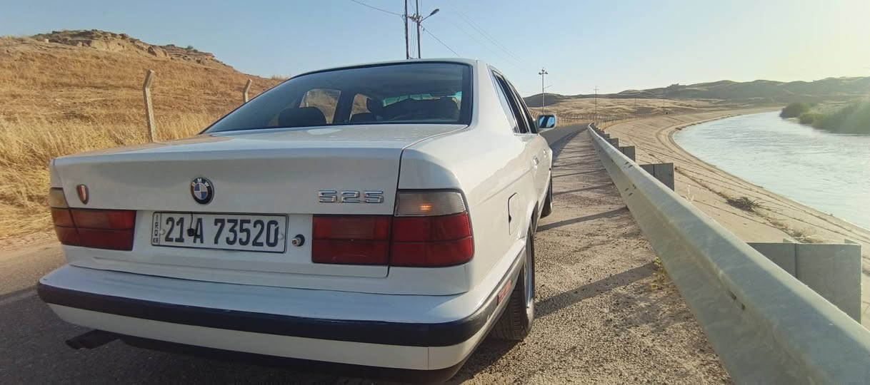 بي ايم ١٩٩٠ مه كينه ي ٢٥گير توماتيك فول مواسه فات بس كوشن كاره باي نيه گشت گياني به شه رت دو بارجه ي بوياخه جامرلغ و بونيد سه نوي يه ك حه فتيه به سه ر جوه❄ كركوك, العراق


**إذا كنت صاحب هذا الإعلان وتريد حذفه لأي سبب، رجاءا أرسل رسالة إلى الدعم الفني**