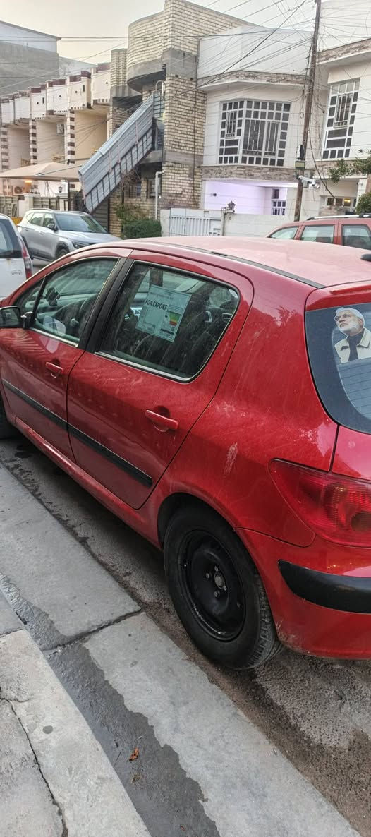 موديل ٢٠٠٥ مكفوله من كلشي مكان بغداد حي الجهاد السعر ٥٨ سياره تخم تاير تبريد صدر جديد غرفه جديده منضومه زنون شاشه كامرا دوار الشراي يتصل ***********
