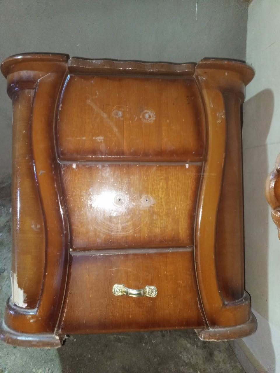 السلام عليكم غراض مستخدمه للبيع قيم واخذ مكان الصخين قرب الحولي خلف جامعه ذي قار 
***********
