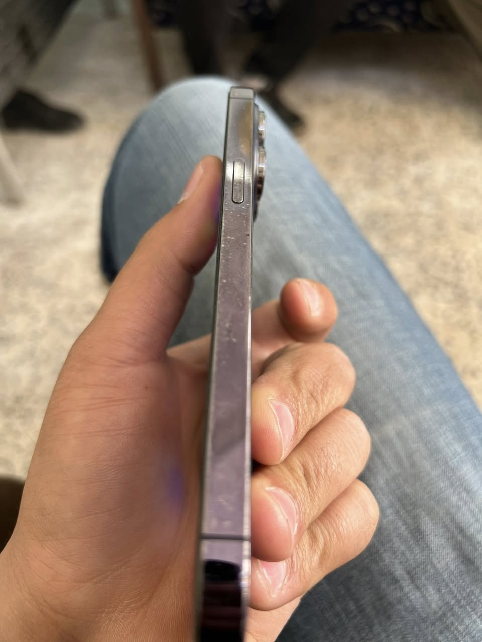 ⸻

📱 للبيع iPhone 14 Pro Max 256GB

🔹 السعة: 256 جيجابايت
🔹 صحة البطارية: 77%
🔹 الجهاز مبدّل ظهر فقط
🔹 الجهاز لوك (مقفل)
🔹 الشاشة والكاميرات شغالين تمام

📌 مناسب للي يفهم بالصيانة أو للقطع
💰 السعر: (اكتب سعرك هنا)
📍 التسليم يد بيد
📩 للتواصل خاص أو واتساب

الرجاء الجادين فقط


**إذا كنت صاحب هذا الإعلان وتريد حذفه لأي سبب، رجاءا أرسل رسالة إلى الدعم الفني**