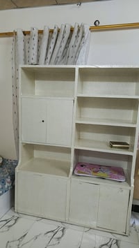 مكتبة • خزانة كتب • رفوف كتب • اثاث منزلي • ديكور منزلي • خزانة