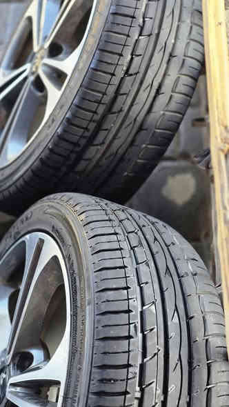 تخم ويل وتاير حجم ١٧ اصلي مكفول من كشي شرط الفحص تايرات بل جيس نتاج ٢٤نقشه وحده البيع او مراوس مكاني كربلاء طويريج ***********
