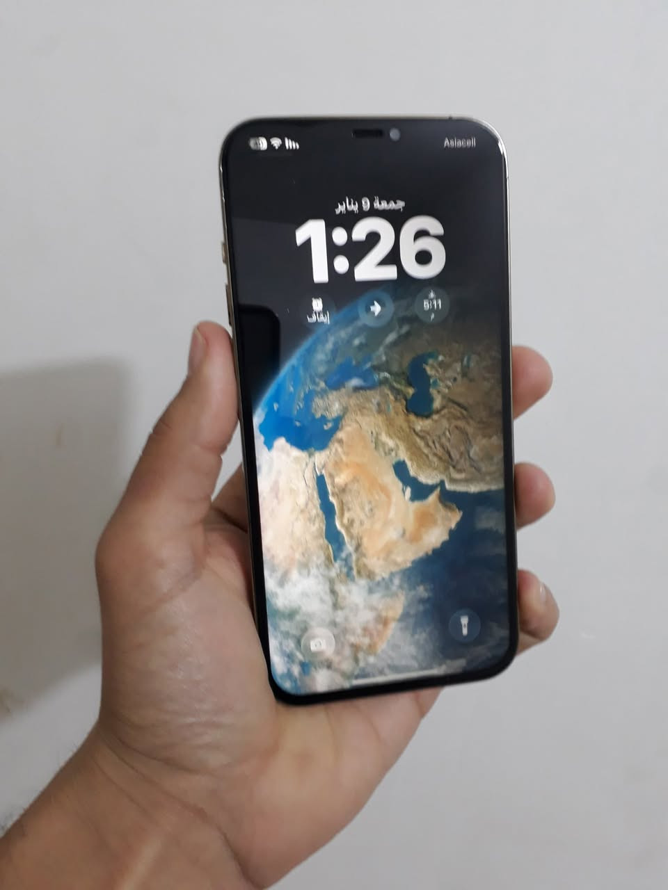 12 برو ماكس ذاكره 128 بطاريه 80 فقط شاشه مستبدله اصليه فيس ايدي شغال سعره 375 بي مجال للشراي بصيط مكاني بغداد ***********  او مراوس مع 13 برو ماكس
