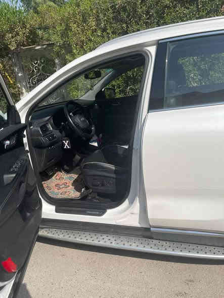 السلام عليكم سورنتو 2020 جيتي لاين الفول مواصفات رقم اربيل باسمي مكفوله كفاله عامه 5 كامرات كشنات كهربائي تدفئه وضعيات قياده المري شفط ونظام R صندوك كهربائي فور ويل اوتو هولد سايد بريك بصمه تبريد 3 قطع محرك 6 سلندر دوس جانبيه فج احمر سعره 280 او بيه مجال بسيط المكان بغداد شارع فلسطين للاستفسار ***********
