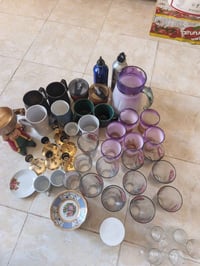 اغراض للبيع القطعة على الف والاستكان 5 بالف ودولكة هية وسيتة ب 3 الف و...
