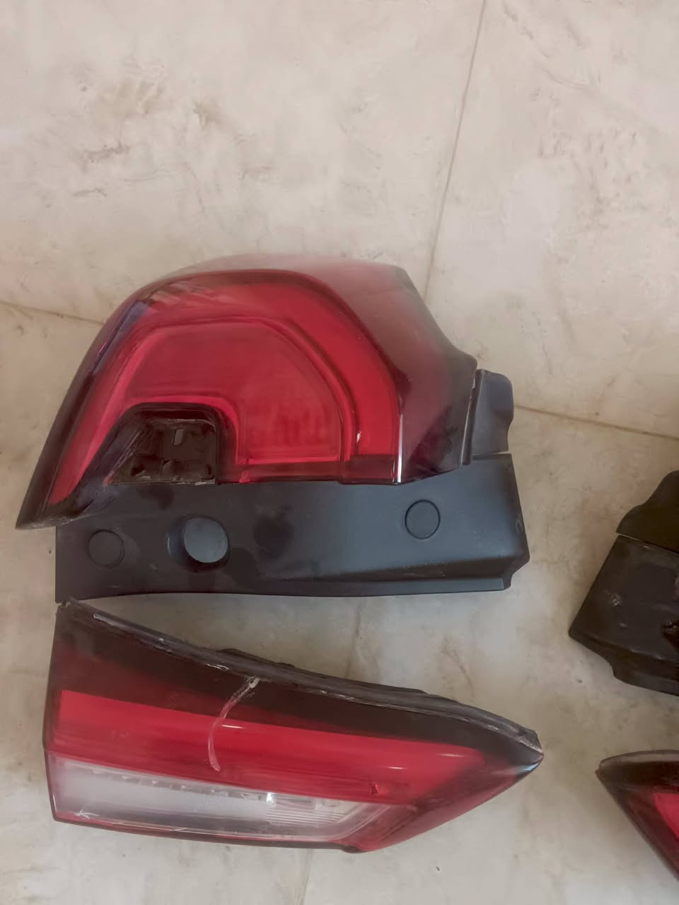 0772 604 3371
للبيع تيران ٢٠٢٣
