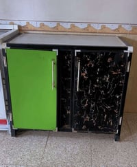 للبيع كاونتر ارضي الطول متر 07832421643