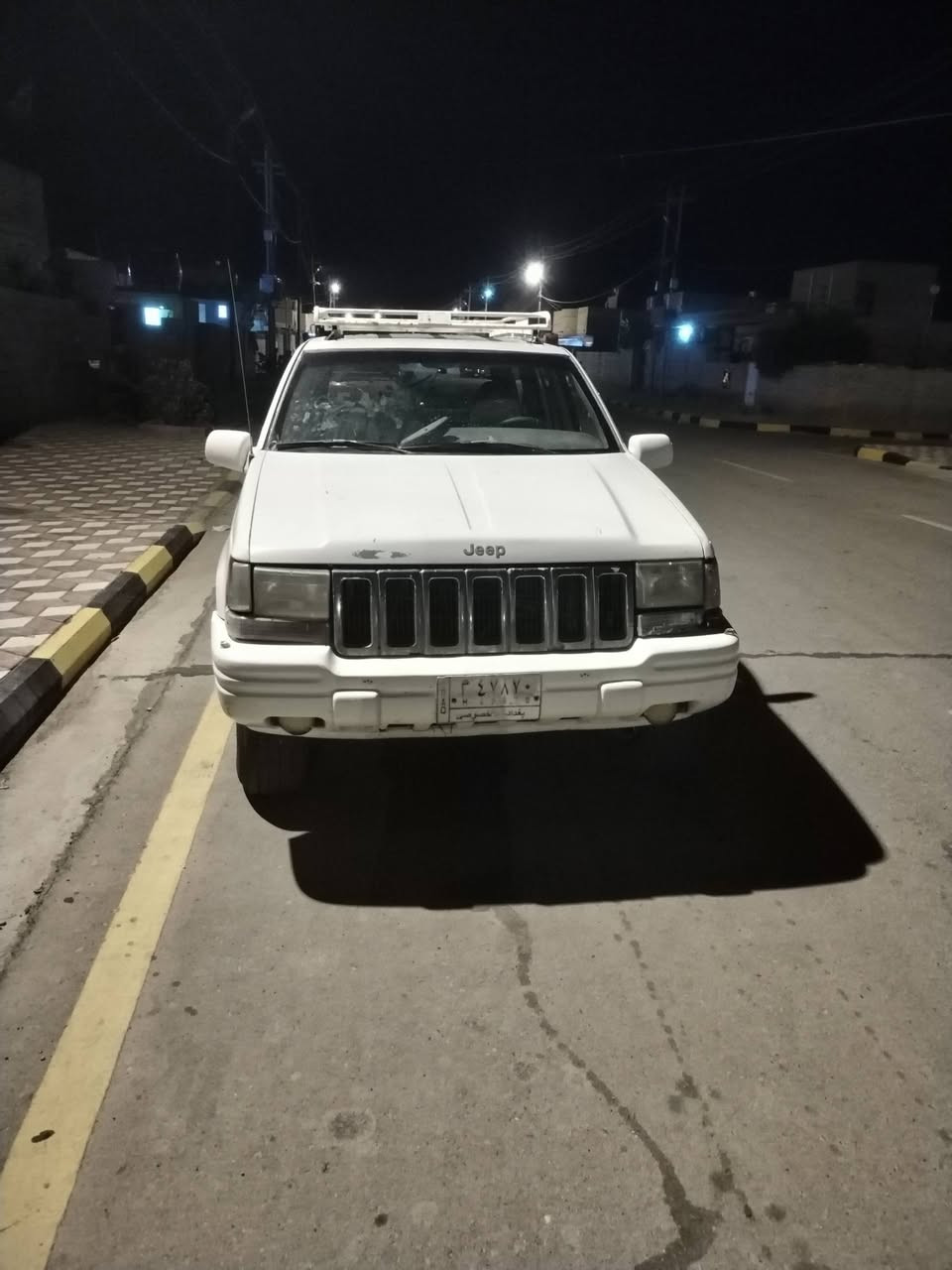 للبيع سياره جيب موديل 1996 رقم  بغداد العنوان واسط  ***********
