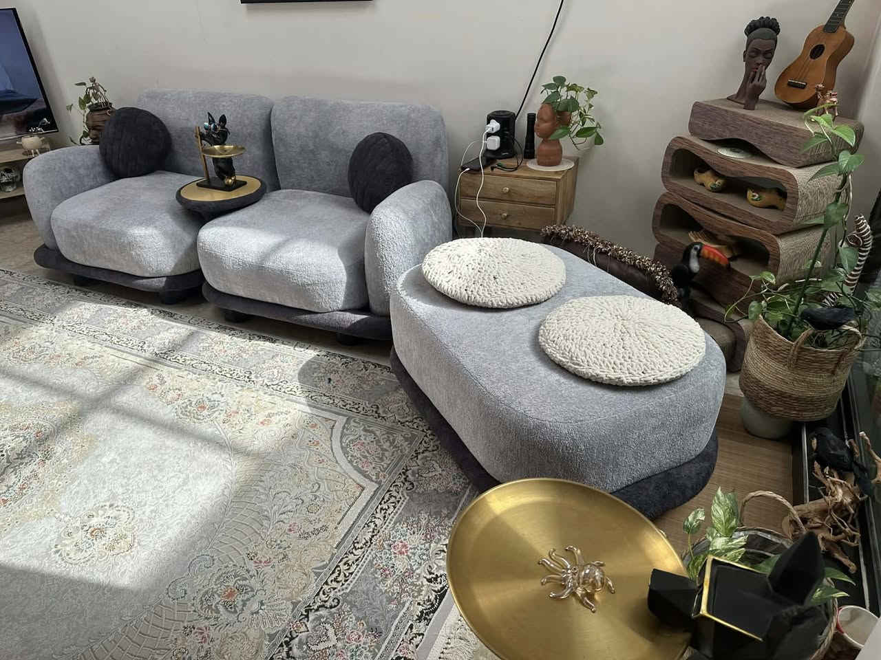 السلام عليكم تخم تركي جديد للبيع قبل شهرين اشتريته ابيعه لان كبير على بيتي  ٦ قطع
السعر مليون و١٠٠ 
داخل مركز الحلة للاستفسار على الخاص


**إذا كنت صاحب هذا الإعلان وتريد حذفه لأي سبب، رجاءا أرسل رسالة إلى الدعم الفني**