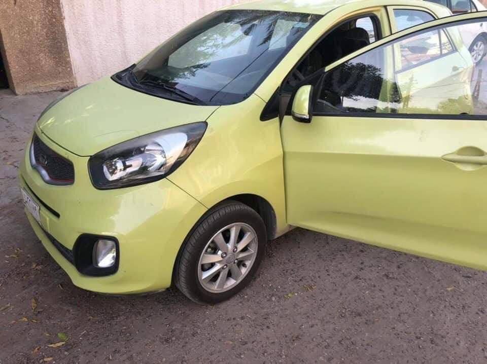 السلام عليكم 
سيارة بيكانتو للبيع موديل ٢٠١٥ اربعة سلندر 
رقم بغداد مشروع وطني سنوية لنهاية سنة ٢٠٢٦
تبريد محرك كير مثل الورد
ماشية ١٠٥
تاير وباتري جديد 
مصبوغة حزام ..جراد
مكانها بغداد رصافة ..رشاد 
السعر  ٧٣ $

واتساب 
***********
