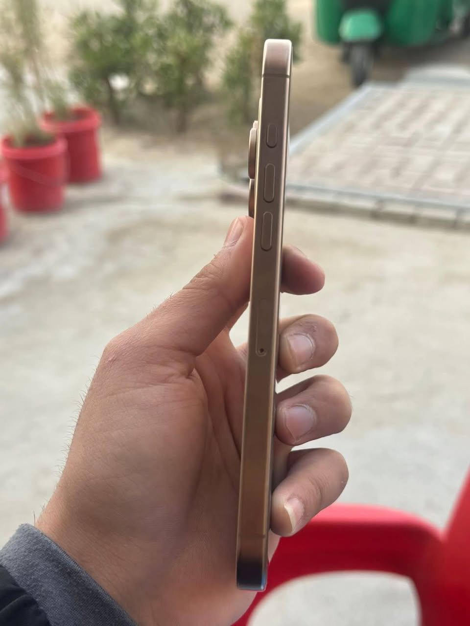 16 برو 256 
فقط ايسي للبيع
سعره ٣٠٠ الف 
على الخاص ما اجاوب 
اتصل ونتفاهم
***********
