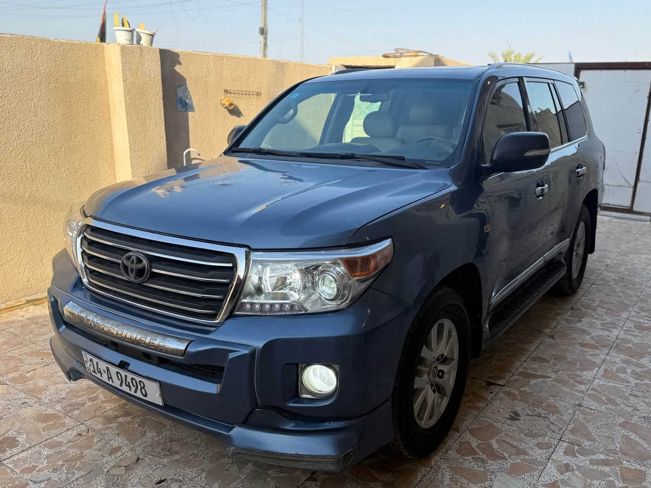 لاندكروز 2009 خليجي رقم بصره تحويل 
كفاله سياره بدون ضربه بدون صبغ 
بارد قليل باب سايق وتكحيل قليل 
فول مواصفات السياره 
مكينه 6 
7 راكب 
تبريد 3 قطع 
شاشه كاميره 
بصمه تشغيل 
فتحه
السياره جاهزه من كلشي 
السعر 215 بيها مجال 
ماكو هيج سعر 
مكاني البصره الشراي يتصل 
*********** البصرة, العراق
