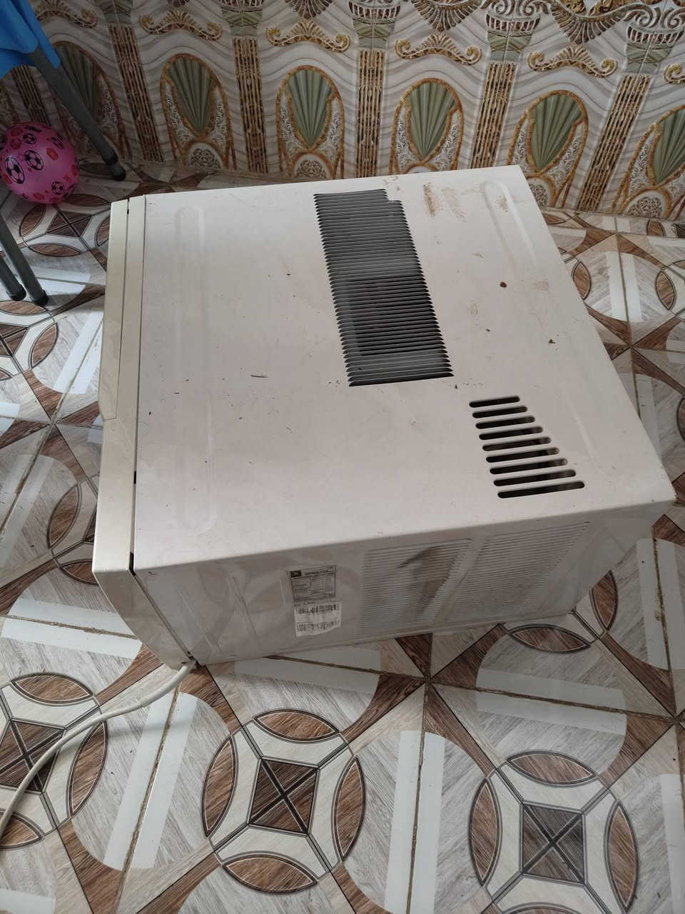 مكيف الحافض 2 طن نضيف استخدام قليل السعر 350 مكان كوفه ***********
