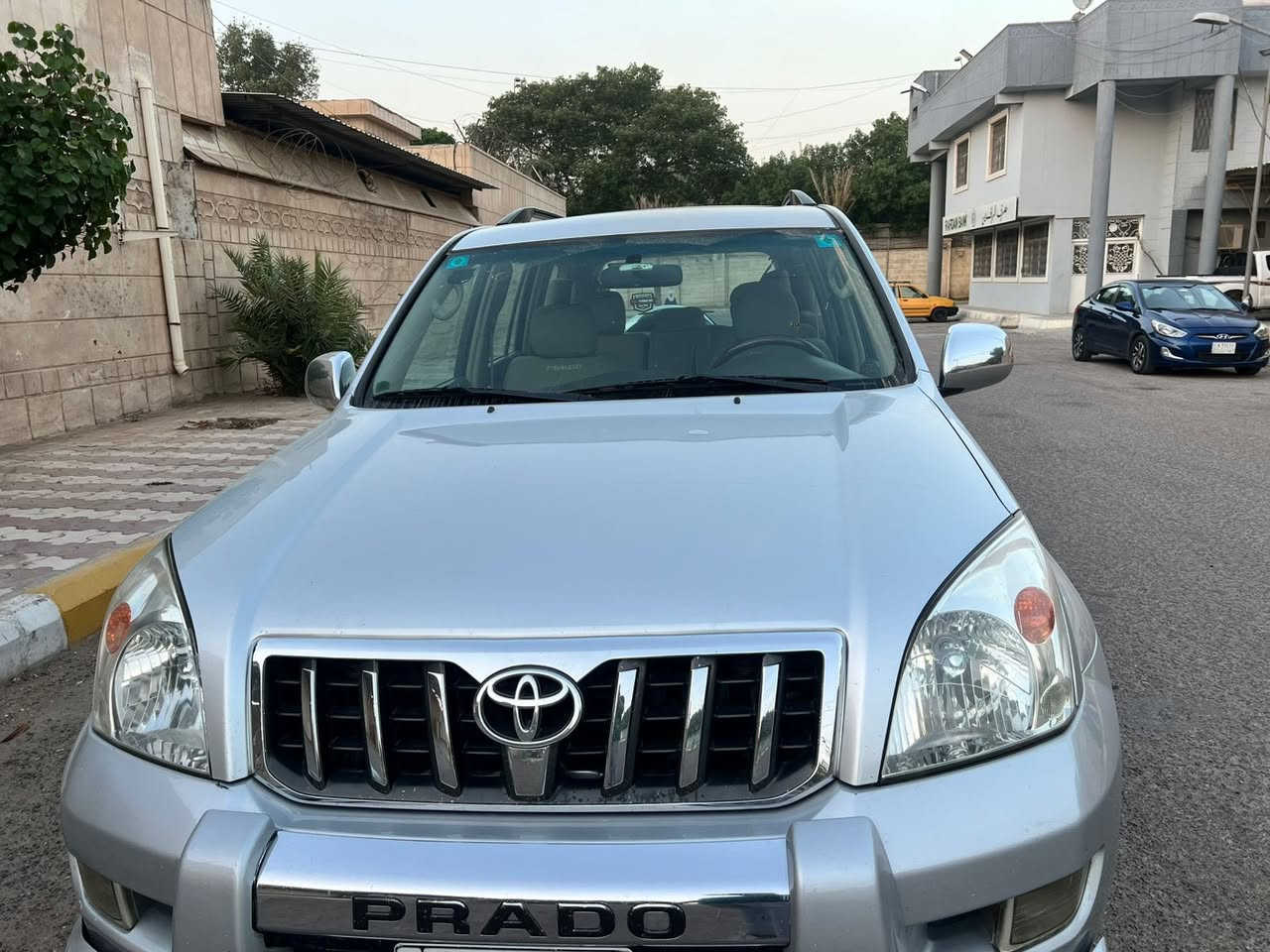 للبيع برادو 2009  خليجي
السياره جانيها صار هواي 
٦ سلندر دبل تانكي دبل سبير 
رقم بغداد 
السياره كفاله عامه ماعدى الماشر بالصور 
السياره كامله مكمله بي التبريد على غفله صار ضعيف يعني ( كمبريسر ) 
السعر (١٨٠) 
المكان بغداد الاعضمية الوقف السني
***********سرمد
