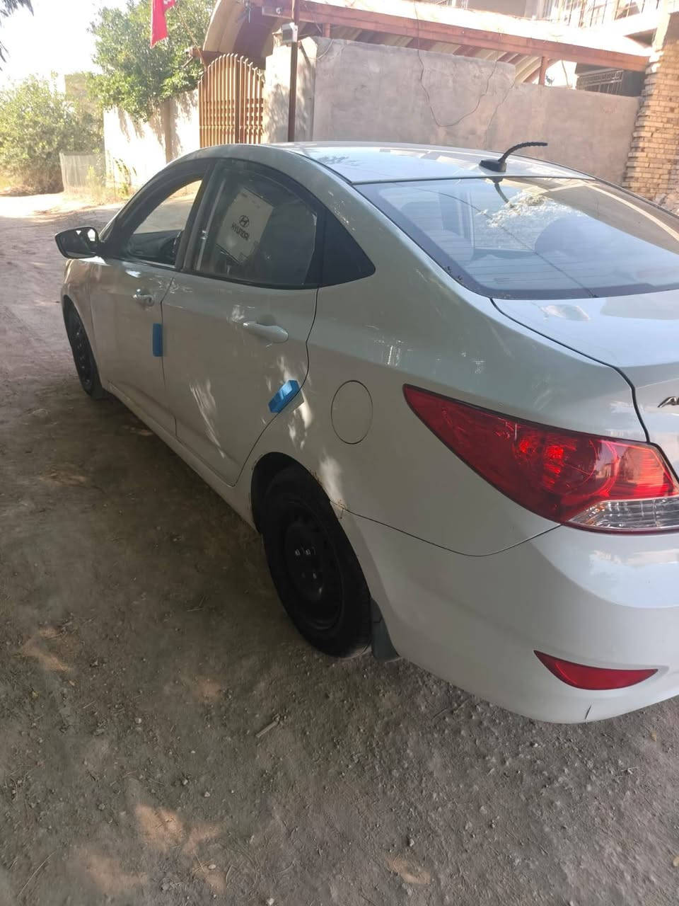 اكسنت موديل 13  رقم بابل امريكي مكينه 1600 سياره  بها4قطع صبغ بدون دواخل
جاهزه كير مكينه حداديه  تخم تاير كله جديد وخير من الله السعر 73 وبيه مجال بسيط مكاني بابل رقم هاتف***********

