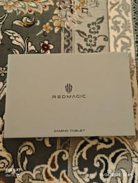 ريد ماجك استرا • ٢٥٦ جيجا ١٢ رام • شاحن ٨٠ واط