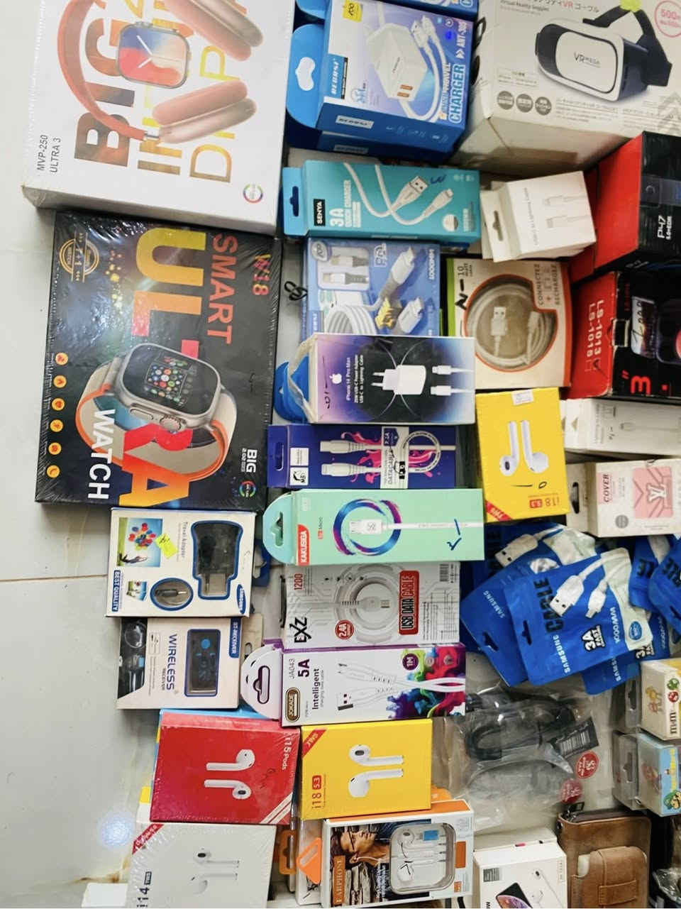 تعزيلة محل 415 قطعة
للتواصل ***********

يتوفر توصيل للجميع المحافظات
