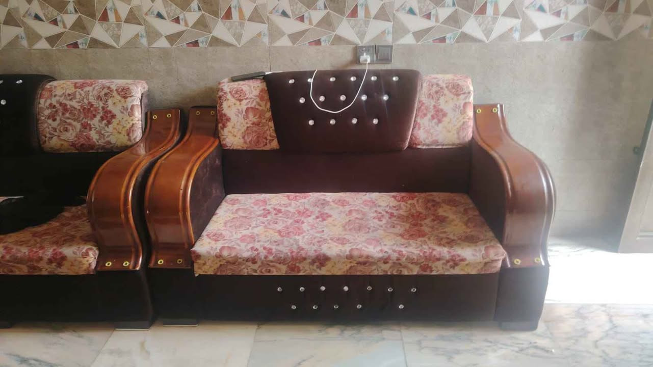 العدد ٥ قنفات ١٠ مقاعد كربلاء, العراق


**إذا كنت صاحب هذا الإعلان وتريد حذفه لأي سبب، رجاءا أرسل رسالة إلى الدعم الفني**