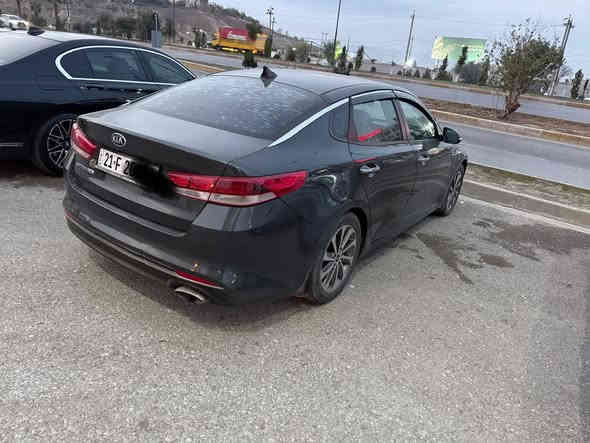 السلام عليكم 
من رخصه الادمن المحترم

للبيع كيا اوبتيما موديل 2016 محدث بجم 2019 رقم سليمانيه الجديد مع الهزه والسنويه جدد باسمي 

السياره حادث امريكا جاملغ ايمن مع حافه البنيد، بالعراق صبغ باب الصدر ، ايرباك كفاله ، شواصي كفاله ، محرك 2400 كفاله عامه ، كير 6 نمر. كفاله ، انظمه قياده عدد 3 

لد مع بلوجكتر ، اشاير بالمري ، شاشه مع كامره بلاديه ، فول تحكم ستيرين 

السياره جاهزه ان شاءالله 

مكان السياره بغداد. اليرموك 

للاستفسار ***********

السعر11800$ بيه مجال بسيط سياره جاهزه 

متوفر. صور الحادث عدد 10
