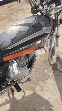 سلام عليكم ورحمة مرخصت ابو لكروب ول ادمنيه دراجه للبيع فول نضافه مكفوله رقم نجف سنويه بسمي مداور رسمي بيومه السعر 1500 وبيه مجال دللون الشراي فقط الدراجه ارشه موديل 2021


**إذا كنت صاحب هذا الإعلان وتريد حذفه لأي سبب، رجاءا أرسل رسالة إلى الدعم الفني**