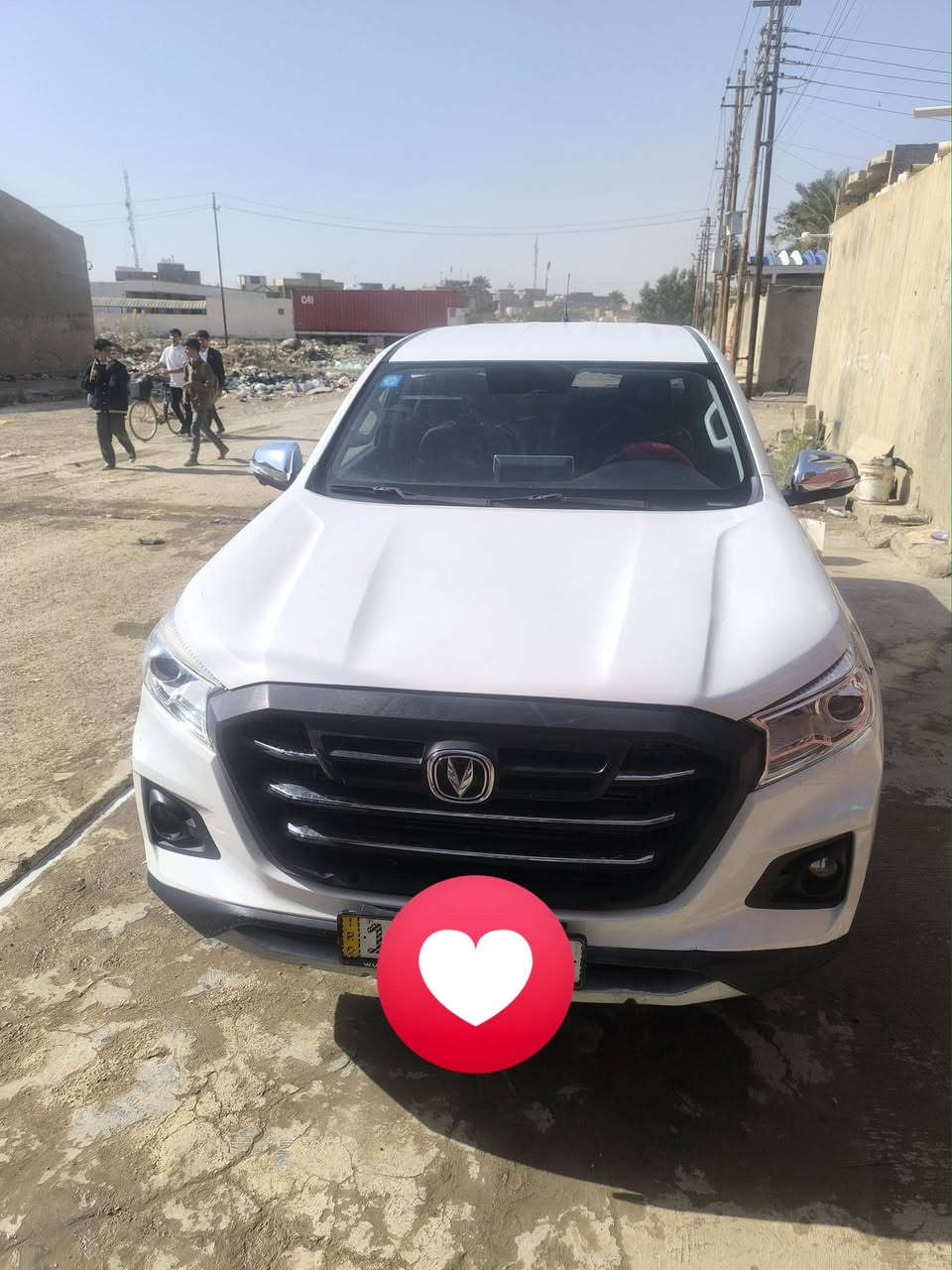 سلام عليكم سياره بيكم شانجان البيع المديل 2022 كير ومكينه مكفول بيه طخ بل بنيد خفيفه  ماشيه 64الف العنوان بغداد السعر 155وبيه مجال حك الجيه ***********
